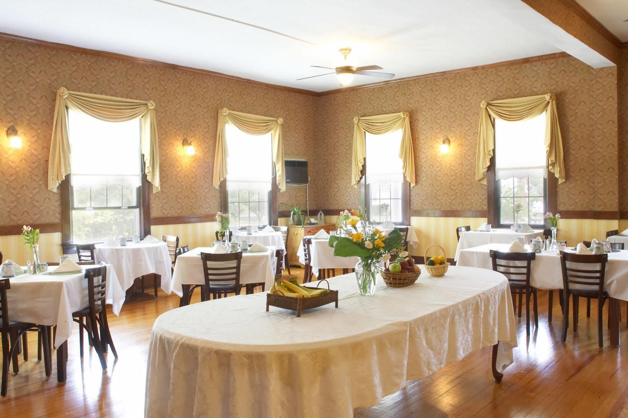 Spring Lake Inn Extérieur photo